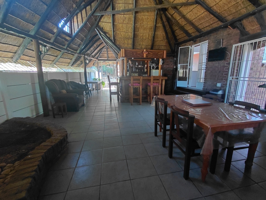 5 Bedroom Property for Sale in Burgersdorp Eastern Cape